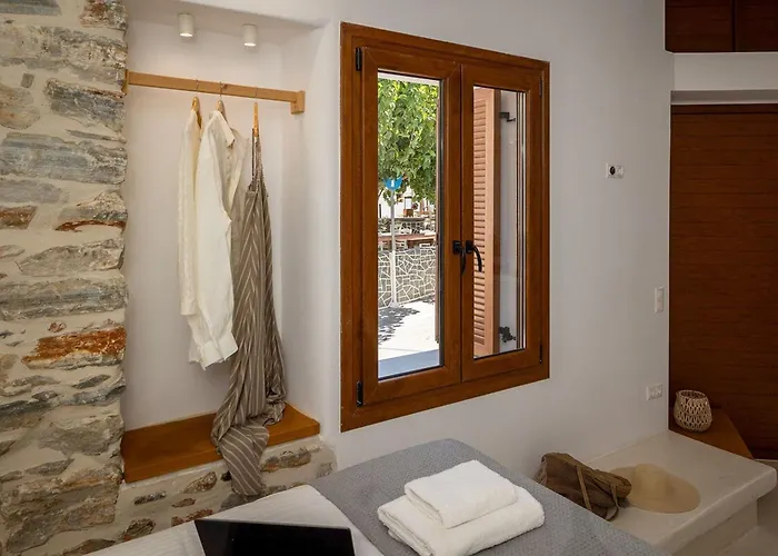 Naxos Boutique Luxury Minimalism In