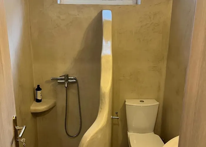 Naxos Boutique Luxury Minimalism In *